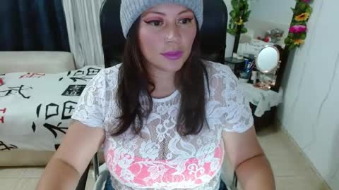 Snapshot of miss_evoleth2 chatting on 3, 5, 2026 Miss Evoleth online show from 3, 5, 2026