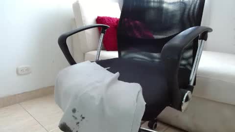 Snapshot of miss_evoleth2 chatting on 15, 5, 2026 Miss Evoleth online show from 15, 5, 2026