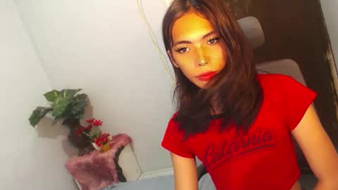 Snapshot of miss_juliex chatting on 7, 6, 2026 julie online show from 7, 6, 2026