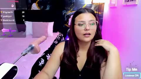 Snapshot of miss_kloee chatting on 23, 7, 2026 Kloe online show from 23, 7, 2026