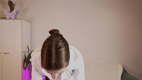 miss_lanab online show from 8, 11, 2025