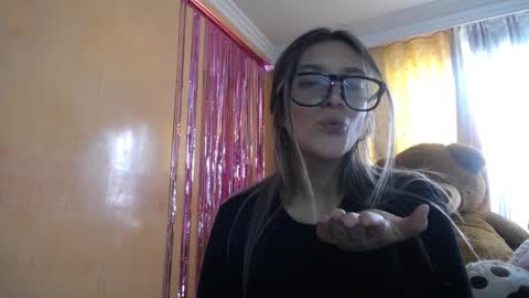 lilieth  online show from 6, 12, 2024