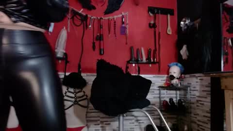 Mistress Miranda online show from 17, 2, 2026