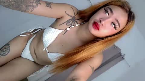 miss_mitchxx online show from 16, 4, 2026