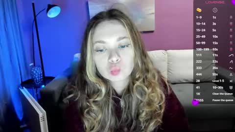 Olly online show from 30, 10, 2025