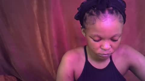 Snapshot of miss_rihanna2 chatting on 11, 11, 2025 miss_rihanna2 online show from 11, 11, 2025