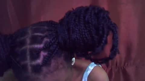 Snapshot of miss_rihanna2 chatting on 17, 11, 2025 miss_rihanna2 online show from 17, 11, 2025