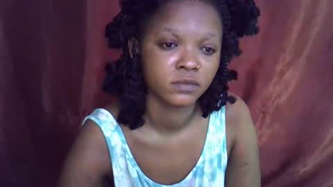 Snapshot of miss_rihanna2 chatting on 26, 11, 2025 miss_rihanna2 online show from 26, 11, 2025