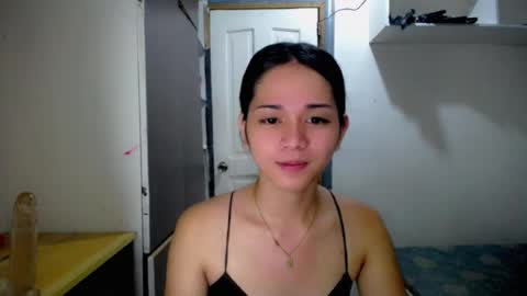 Snapshot of miss_rona_xoxo chatting on 24, 7, 2026 Rona online show from 24, 7, 2026