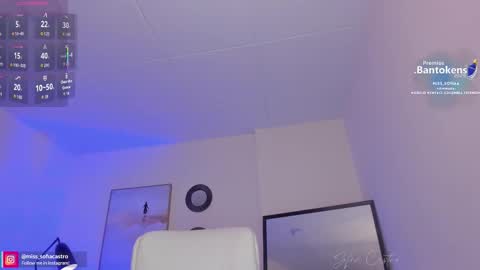 Snapshot of miss_sofiaa_ chatting on 16, 10, 2025 Sofia Castro online show from 16, 10, 2025
