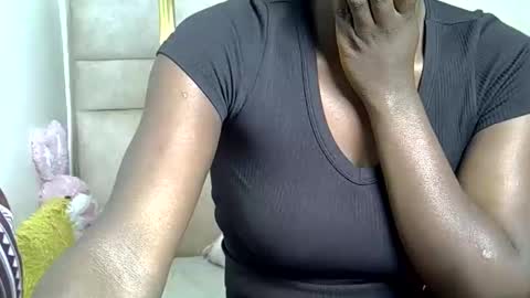 Snapshot of miss_squirty2 chatting on 8, 6, 2026 jasmine online show from 8, 6, 2026
