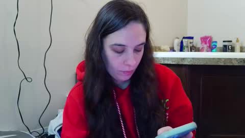 Snapshot of miss_sunshine01 chatting on 17, 12, 2025 Bella online show from 17, 12, 2025