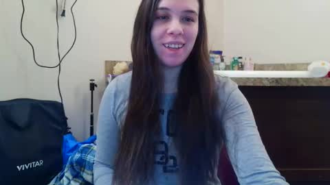 Snapshot of miss_sunshine01 chatting on 24, 2, 2026 Bella online show from 24, 2, 2026