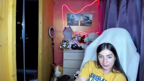 Snapshot of miss_tasy chatting on 29, 7, 2026 Melanie January 15th is my birthday there will be an interesting show online show from 29, 7, 2026