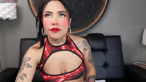 Vaiolette online show from 25, 5, 2026