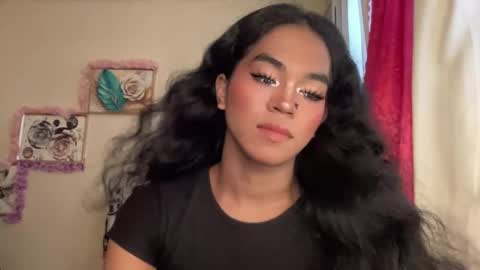 miss_veron_xoxo online show from 4, 12, 2025