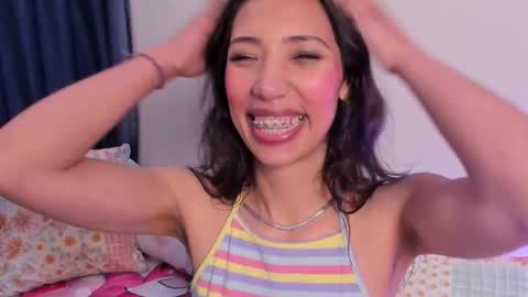 Miss Veronica online show from 12, 11, 2025