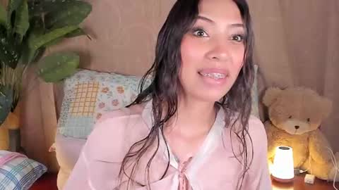 Snapshot of miss_veronica2 chatting on 20, 7, 2026 Miss Veronica online show from 20, 7, 2026