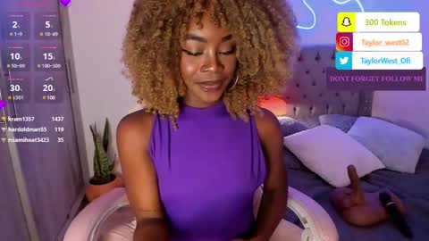 Snapshot of miss_west chatting on 8, 3, 2025 Tay Tay Independent Model online show from 8, 3, 2025