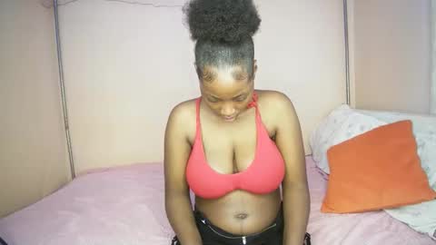 Snapshot of miss_worldfire chatting on 22, 5, 2026 miss_worldfire online show from 22, 5, 2026