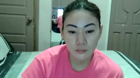 Snapshot of miss_zephyr chatting on 15, 2, 2026 HOT MOMMY ZEPHYR online show from 15, 2, 2026