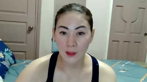 Snapshot of miss_zephyr chatting on 22, 2, 2026 HOT MOMMY ZEPHYR online show from 22, 2, 2026