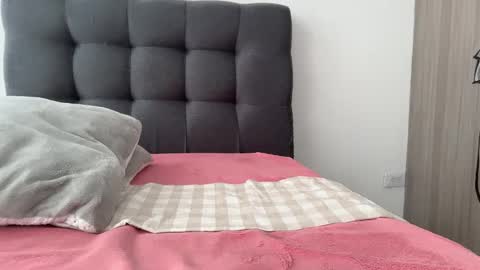 Ameliahs online show from 11, 11, 2025