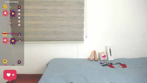 Snapshot of missamy_adams chatting on 7, 1, 2025 AMY INDEPENT MODEL online show from 7, 1, 2025