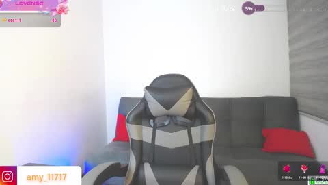 Snapshot of missamy_adams chatting on 15, 10, 2025 AMY INDEPENT MODEL online show from 15, 10, 2025