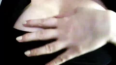Snapshot of missbiny chatting on 27, 5, 2026 Avamlash online show from 27, 5, 2026