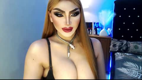 Snapshot of misschannel4sub chatting on 8, 1, 2025 PRIESTESS CHANNEL online show from 8, 1, 2025