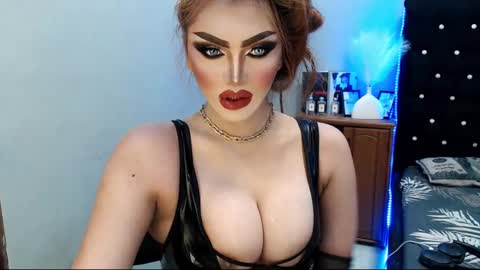 Snapshot of misschannel4sub chatting on 9, 1, 2025 PRIESTESS CHANNEL online show from 9, 1, 2025