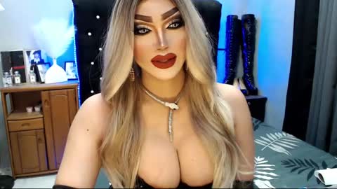 Snapshot of misschannel4sub chatting on 31, 1, 2025 PRIESTESS CHANNEL online show from 31, 1, 2025