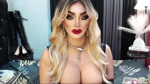 Snapshot of misschannel4sub chatting on 17, 2, 2025 PRIESTESS CHANNEL online show from 17, 2, 2025