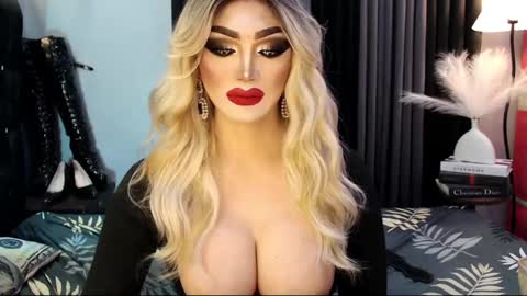 Snapshot of misschannel4sub chatting on 20, 2, 2025 PRIESTESS CHANNEL online show from 20, 2, 2025