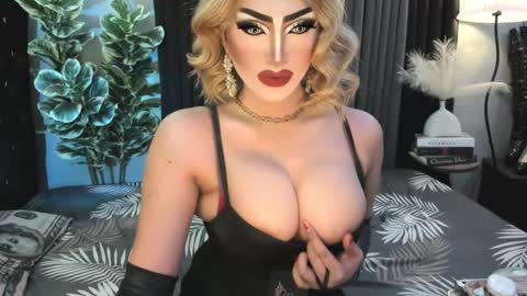 Snapshot of misschannel4sub chatting on 26, 10, 2025 PRIESTESS CHANNEL online show from 26, 10, 2025