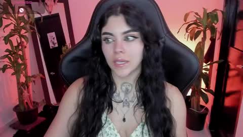 Missy Charlottte.  Hey remember to give me a thumbs up ty online show from 1, 4, 2026