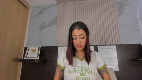 misscheelsee_as online show from 23, 12, 2024