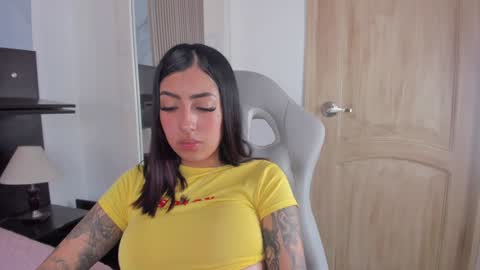 misscheelsee_as online show from 10, 1, 2025