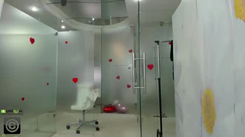 Snapshot of missdominna chatting on 4, 6, 2026 Miss Domina online show from 4, 6, 2026
