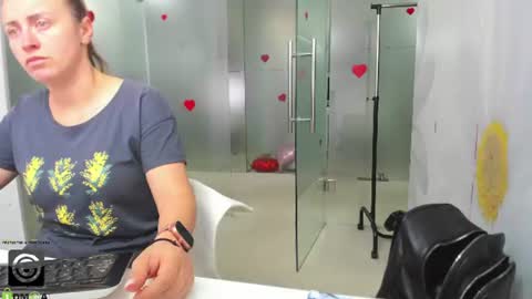 Snapshot of missdominna chatting on 25, 6, 2026 Miss Domina online show from 25, 6, 2026