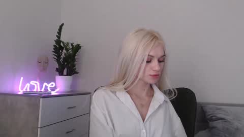 EMMA online show from 30, 1, 2025