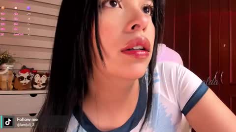 Julieta Arboleda   but i like call me esme online show from 26, 11, 2025