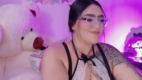 missevans_ online show from 6, 7, 2026