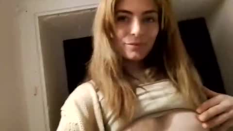 Snapshot of missfireplay chatting on 20, 5, 2026 missfireplay online show from 20, 5, 2026
