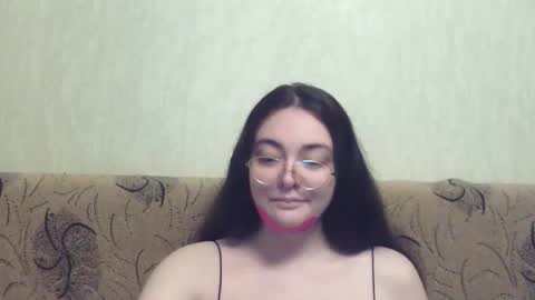 missis mona online show from 18, 11, 2025