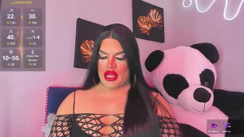 kassandra lazcano online show from 30, 9, 2025