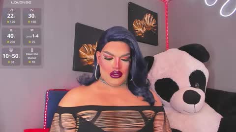 kassandra lazcano online show from 29, 11, 2025