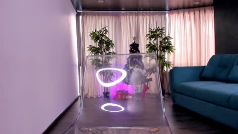 Snapshot of misskiarra chatting on 4, 1, 2025 misskiarra online show from 4, 1, 2025