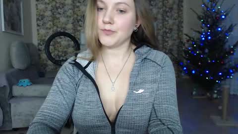 Snapshot of missliliian chatting on 12, 1, 2026 MissLi online show from 12, 1, 2026